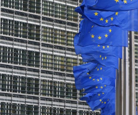 Primarii SCRIU PROIECTE de fonduri europene DUPĂ URECHE. 75%, aruncate la GUNOI