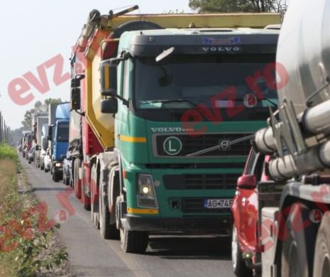 Sub ameninţarea protestelor. Patronatele din transporturile rutere vor plafonarea tarifelor la RCA
