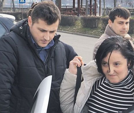 Sute de mii de euro luați șpagă de la bătrâni și bolnavi, CONFISCAȚI de instanță. Camelia Râmneanțu, medicul care și-A ACHITAT CAUȚIUNEA cu bani din MITĂ, a fost condamnată