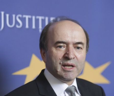 Tudorel Toader, Ministrul Justiției: “Decizia CCR este foarte corectă. Face lumină în ceea ce nu trebuia să se întâmple niciodată”