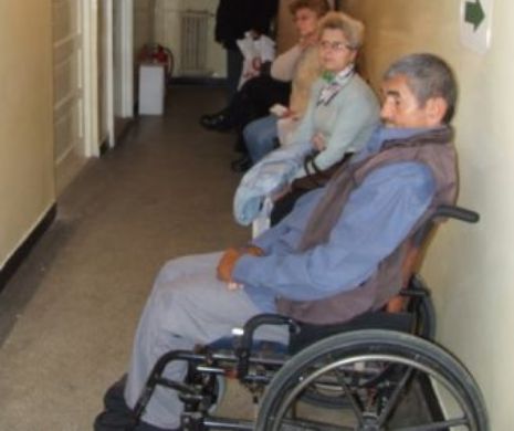 VASLUI. Comuna în care orbii şi paralizaţii sunt şoferi şi joacă fotbal