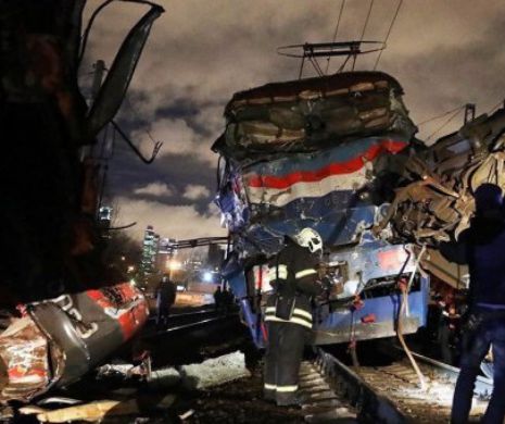 ACCIDENT DE TREN în Rusia, soldat cu cel puțin 50 de RĂNIȚI