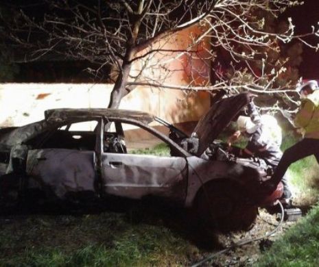 Accident teribil: doi tineri au ars de vii până la carbonizare. Tragedia a pornit de la o palmă