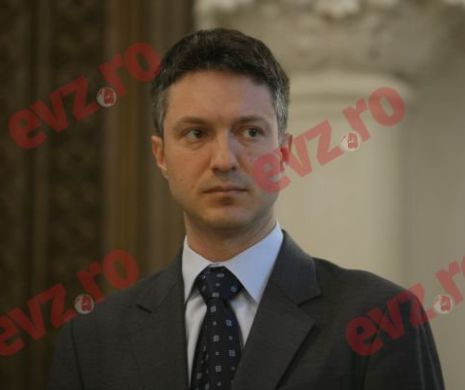 Deputaţii au luat act de DEMISIA lui Manuel Costescu. Cine îi va lua locul în USR