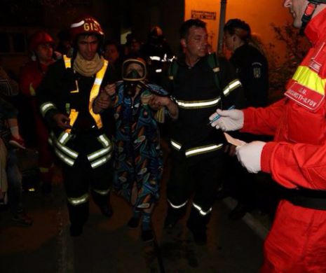 Incendiu într-un bloc din Bucuresti! IMAGINI DRAMATICE