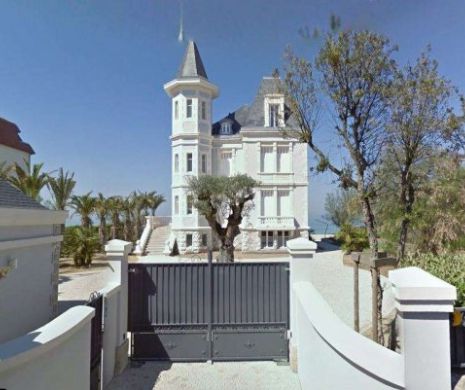 Liudmila, fosta soție a lui Putin, trăiește la Biarritz ca o contesă. Are un soț tânăr și chipeș și un parc în care se plimbă doar ea