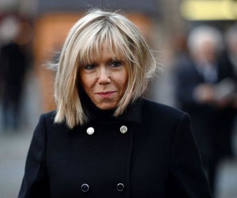 O poveste superbă de dragoste! Cine e lady  Brigitte Macron