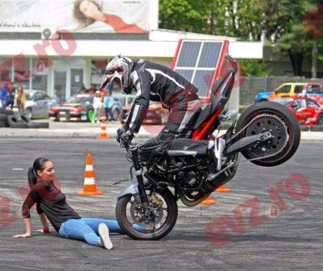 Salonul Auto Bucuresti (SAB) s-a incheiat azi. MASINILE SENZATIONALE AU FACUT SPECTACOL. GALERIE FOTO