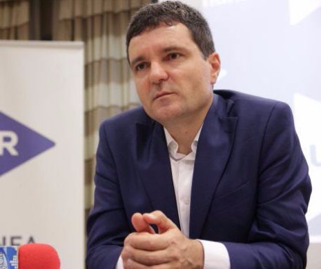 SCANDAL în USR. Nicușor Dan își acuză colegii de MINCIUNĂ: "Congresul ne ia mințile"