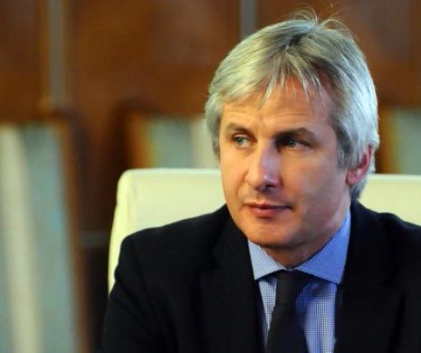 Teodorovici, mesaj pentru Borza: "Nu-l obligă nimeni să vină în Parlament"