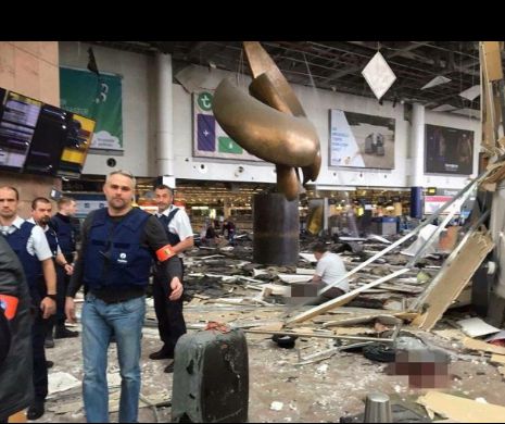 Teroriștii ISIS pot introduce bombe în LAPTOPURI și în TELEFOANE MOBILE pentru a le DETONA în avioane