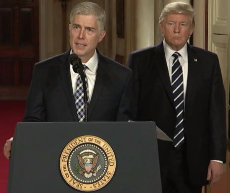 Trump mai dă o LOVITURĂ. Senatul aprobă: Neil Gorsuch la Curtea Supremă