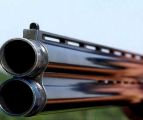 Bărbat ÎMPUȘCAT la vânătoare, în județul Arad