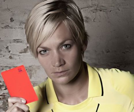 DECIZIE ISTORICĂ. O femeie va arbitra într-unul dintre cele mai urmărite campionate de fotbal ale lumii. „Am rămas fără cuvinte”