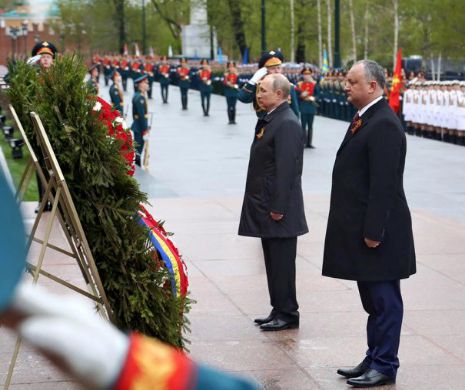 Dodon, TRATAT ca un REGE de PUTIN. Fotografiile sunt DOVADA