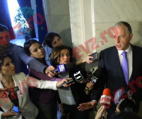 Geoană: „E de Cartea Recordurilor ca un ofițer acoperit să modereze o dezbatere prezidențială”