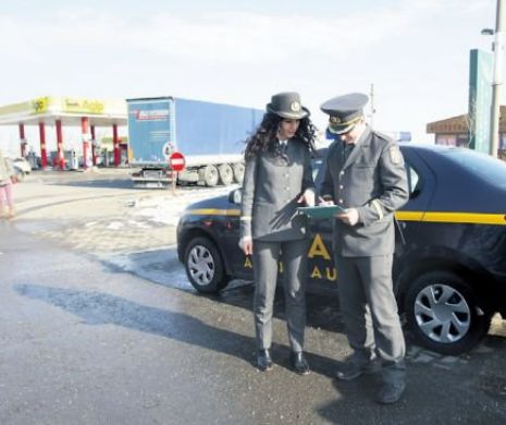 În mini vacanţa de 1 Mai. ANAF a dat amenzi de peste1 milion de lei
