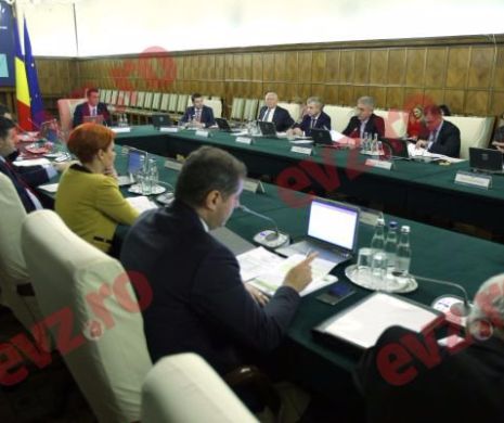 Minivacanță pentru bugetari în iunie