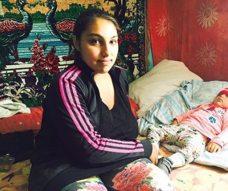 Minoră cu doi bebeluși. Oana s-a jucat „scunsa” la 13 ani cu Alex și au făcut primul copil