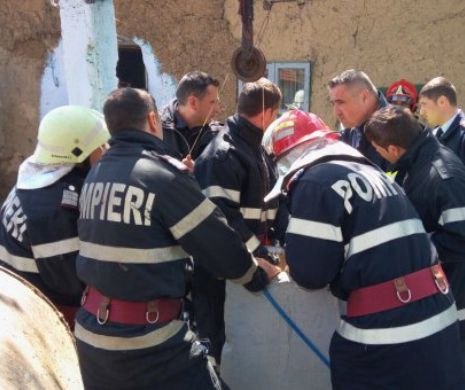 Se întâmplă în Dâmbovița! Un alt copil a căzut în fântână. Forțele ISU au dat alarmă maximă