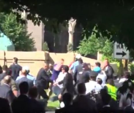 VIDEO ȘOCANT! Erdogan se uită din mașină, cum gărzile sale de corp BAT CU BESTIALITATE protestatarii