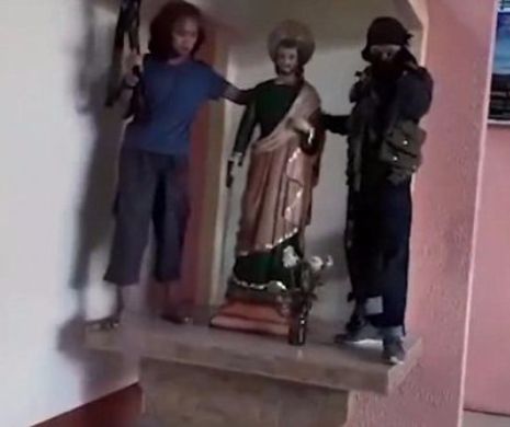 ISIS loveşte din nou! De data asta au incendiat o BISERICĂ!