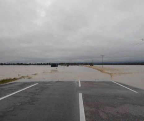 Europa sub ape! Ploile și vântul de 100 km/h fac ravagii