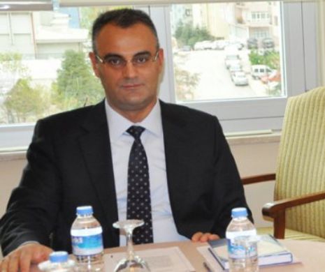Poliția turcă l-a reținut pe consilierul șef al premierului pentru presupuse legături güleniste