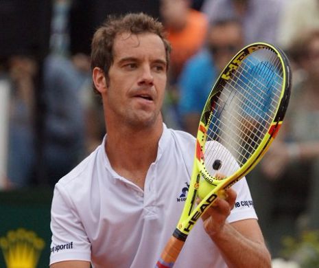 Sărutul care l-a băgat în belele pe „Richie” Gasquet