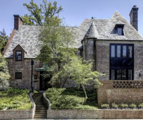 Soţii OBAMA au cumpărat casa în care stăteau cu suma de 8.1 MILIOANE de DOLARI