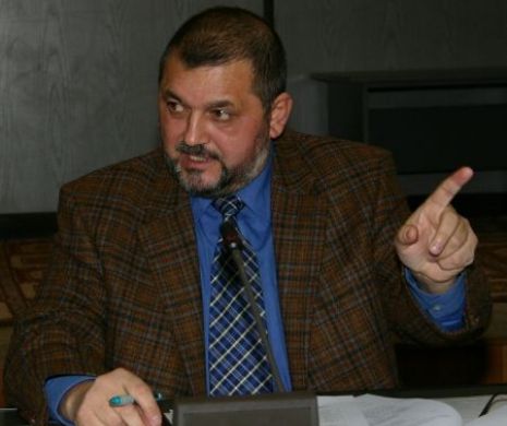 Un deputat a recitat VERSURI de Eminescu în plen