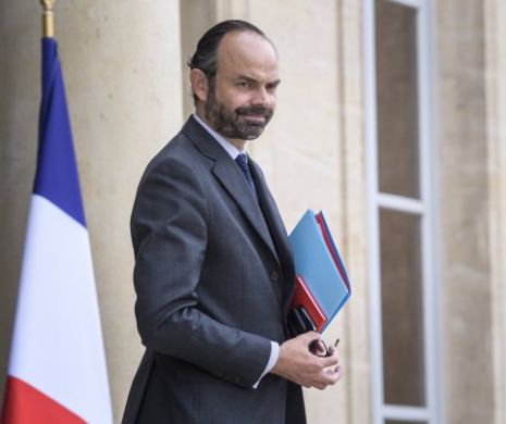 Vizita premierului român în Franța, cu patru zile înainte de alegerile parlamentare | Corespondență din Paris de la Marcela Feraru