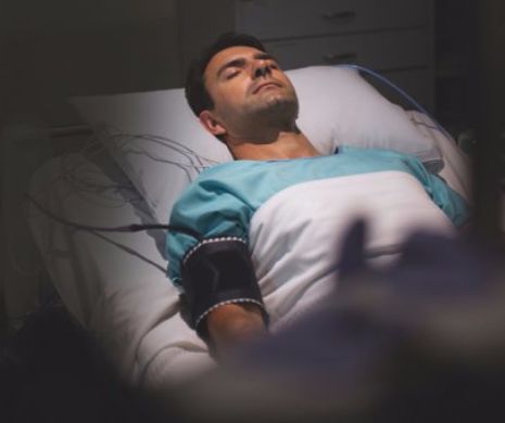 ACCIDENT TERIFIANT! Medicii SE LUPTĂ să îl ţină în VIAŢĂ pe bărbat