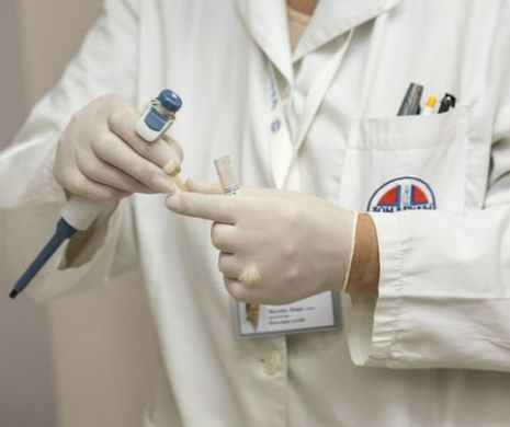 Boala lui Addison se produce la toate grupele de vârstă și afectează atât bărbații, cât și femeile
