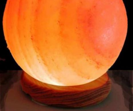 Bucureștenii au 45 de oferte MAI BUNE la contractul de ELECTRICITATE, decât cel actual