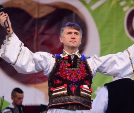 Cristian Pomohaci a ieşit în lume! Concert cu DECLARAŢII uimitoare: "genunchii mei, astăzi, pentru dumneavostră o să se înalţe la cer"