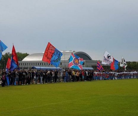 Fanii Stelei au luat cu asalt terenul de antrenament din Ghencea