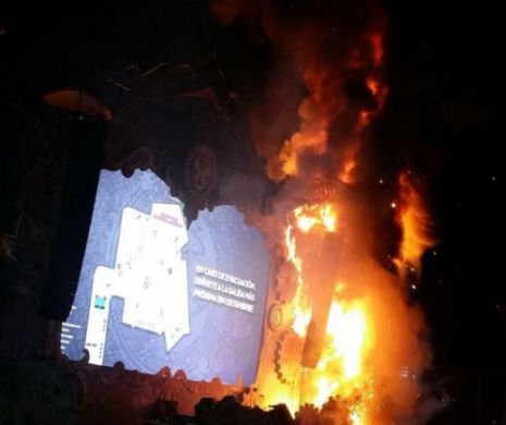 INCENDIU  de proporții la un FESTIVAL de muzică electronică. 22.000 de oameni au fost EVACUAȚI