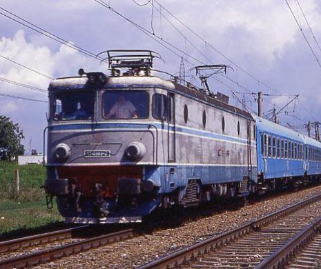 INCENDIU la un tren, lângă Craiova