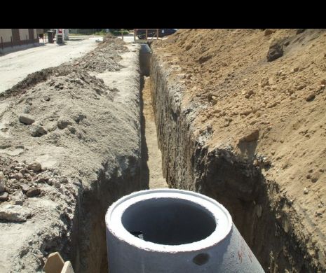 INCREDIBIL! Vezi câţi români au conectate locuinţele la reţeaua de canalizare!