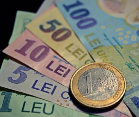 Leul urmează să se PRĂBUȘEASCĂ în următorul an. Anunțul specialiștilor financiari