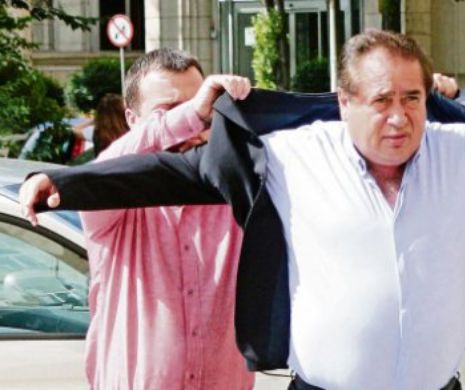 Miliardarul Ioan Niculae a făcut-o lată pe litoral. Sute de turiști ținuți treji până dimineaţă