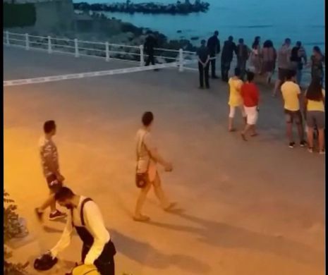 PANICĂ pe malul mării. GRENADĂ, scoasă din apă, în dreptul Cazinoului din CONSTANȚA