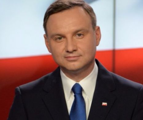 Președintele Poloniei aprobă amendamentele la legea privind decomunizarea
