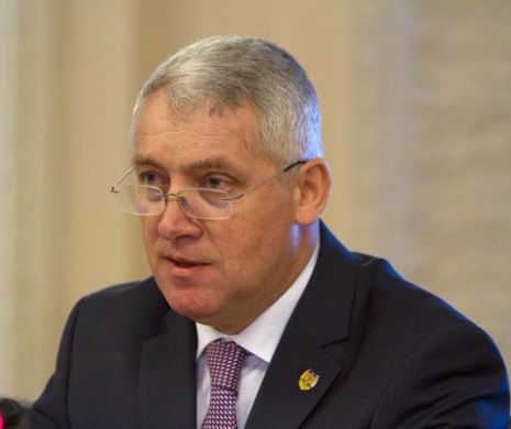 SITUAȚIE INEDITĂ. Decizia lui Țuțuianu după ce Iohannis nu a fost invitat la Ziua Aviației