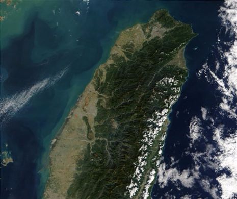 TAIWANUL sub APE, după ce a fost măturat de două TAIFUNURI