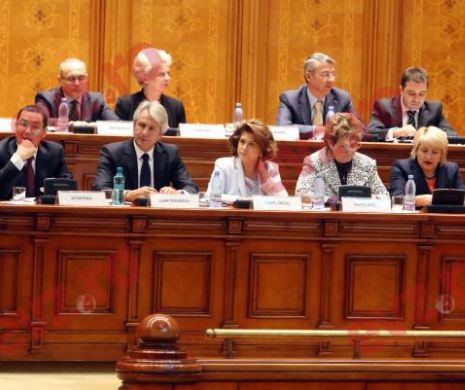 Teodorovici, înlocuit în funcția de consilier onorific