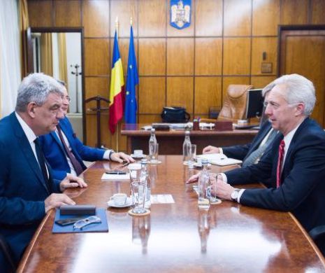Unul dintre motivele vizitei lui Hans Klemm la Palatul Victoria. Trebuia să-i dea lui Mihai Tudose o hârtie