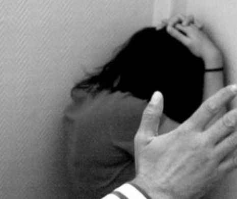 Fost președinte, acuzat că a molestat o minoră! Trafic de persoane, la nivel înalt