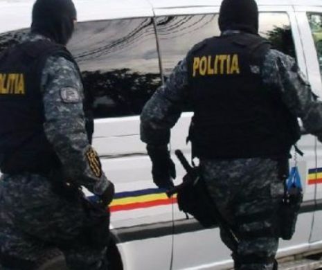 Atenţie, SE ÎNTÂMPLĂ PE DRUMUL SPRE MARE. Ultima metodă diabolică de TÂLHĂRIE ÎN TRAFIC